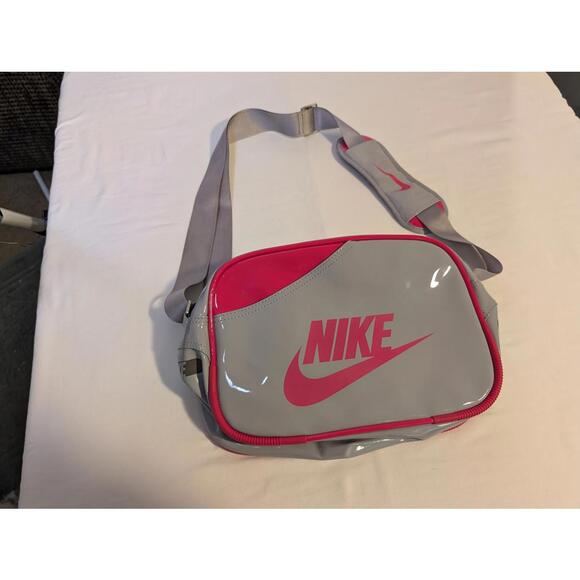 Nike Women's Shoulder/Crossbody Bag Gray and Pink - Picture 1 of 8